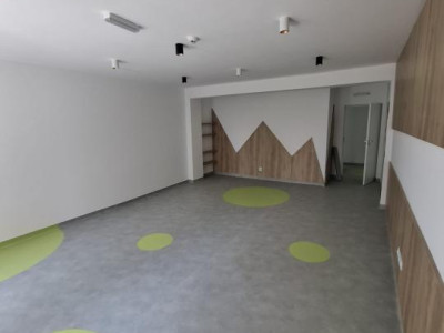 Clădire premium 600 mp, ideal gradinita sau activități mixte, in Dambul Rotund