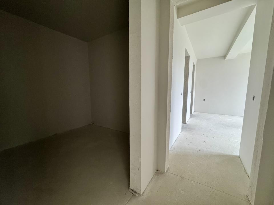 Casa tip duplex, 4 camere, 143 mp, zona Chinteni