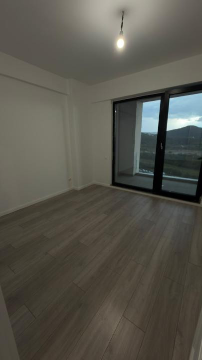 Apartament de 3 camere, 77 mp, zona BMW 