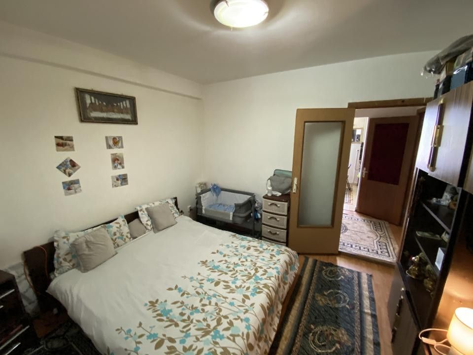 Apartament De Vanzare , 42 mp utili, Zona Liceul Dumitru Tautan 