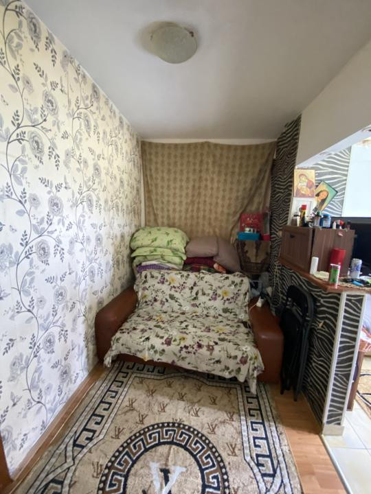 Apartament De Vanzare , 42 mp utili, Zona Liceul Dumitru Tautan 
