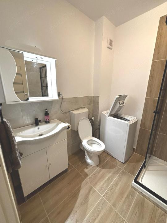 Apartament cu o camera, 35 mp, balcon, zona Abatorului
