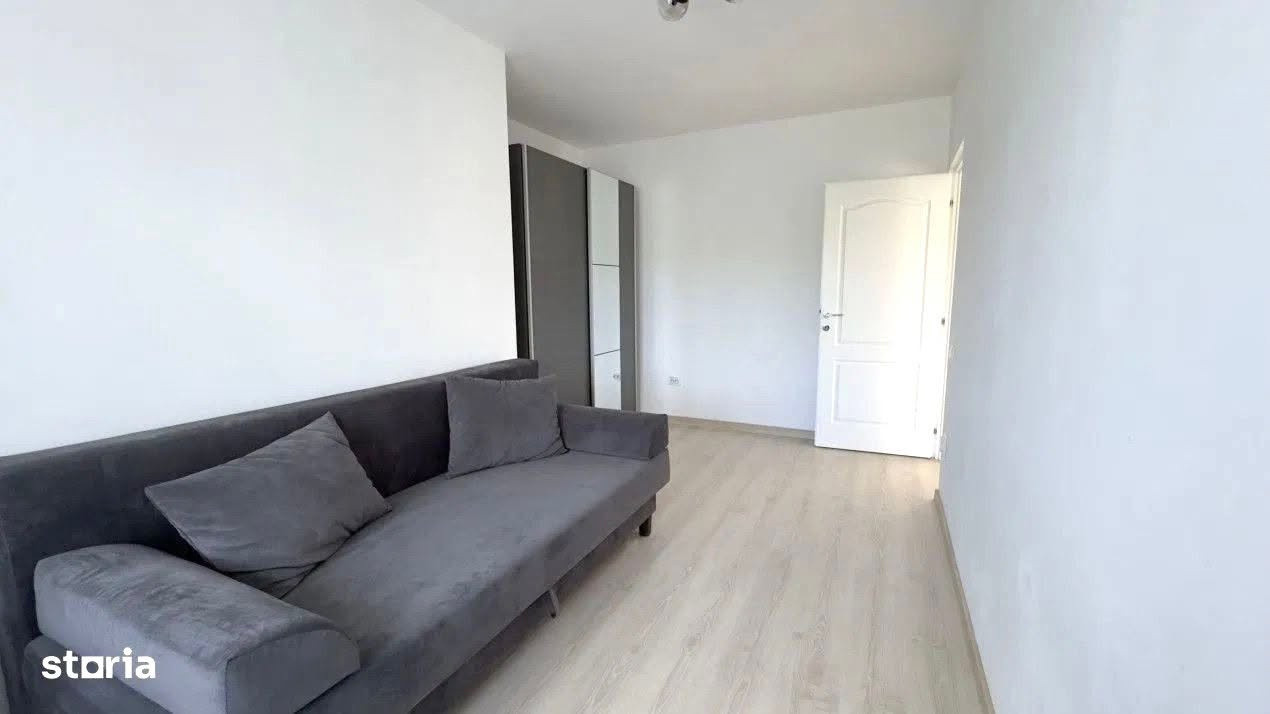 Apartament cu 3 camere, 60 mp, 2 balcoane, zona Tineretului