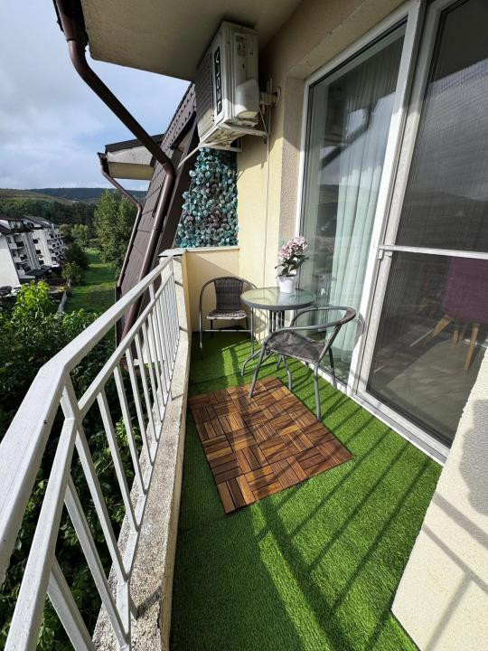 Apartament cu 3 camere, 60 mp, 2 balcoane, zona Tineretului