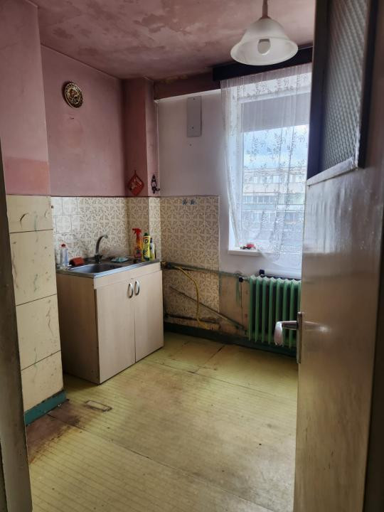 Apartament cu 2 camere, 46 mp, Zona Interservisan
