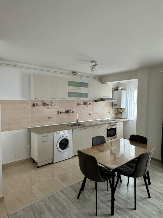 Apartament cu 2 camere , etaj 1, parcare , zona Terra