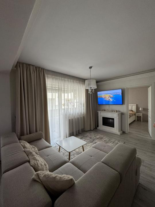Apartament disponibil imediat, 2 camere,parcare,zona Terra