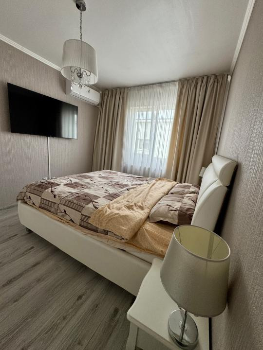 Apartament disponibil imediat, 2 camere,parcare,zona Terra