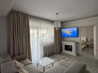 Apartament disponibil imediat, 2 camere,parcare,zona Terra