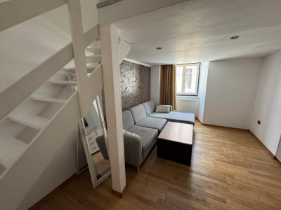 Apartament 1 cameră + mezanin, 38 mp, zona Piața Unirii