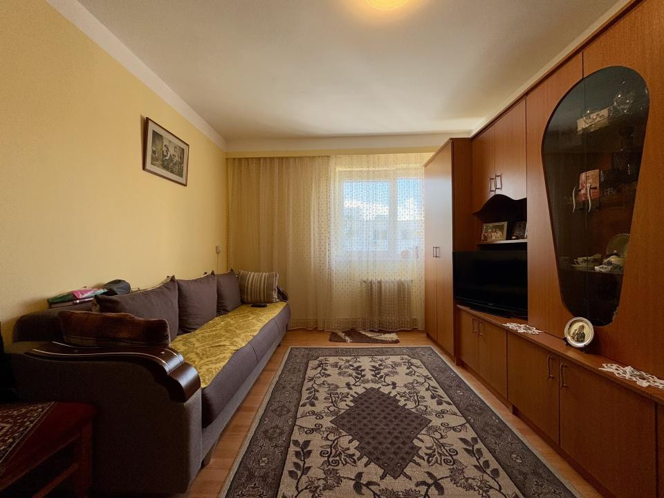 Investiție! Apartament 2 camere, etaj intermediar, zona Academiei de Muzică
