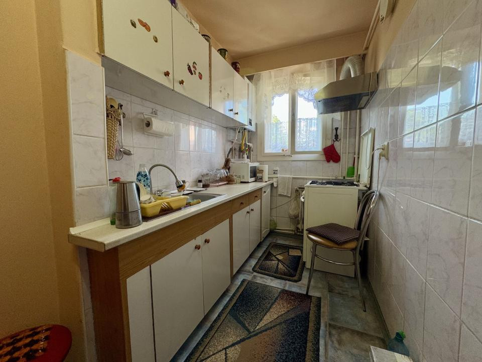 Investiție! Apartament 2 camere, etaj intermediar, zona Academiei de Muzică