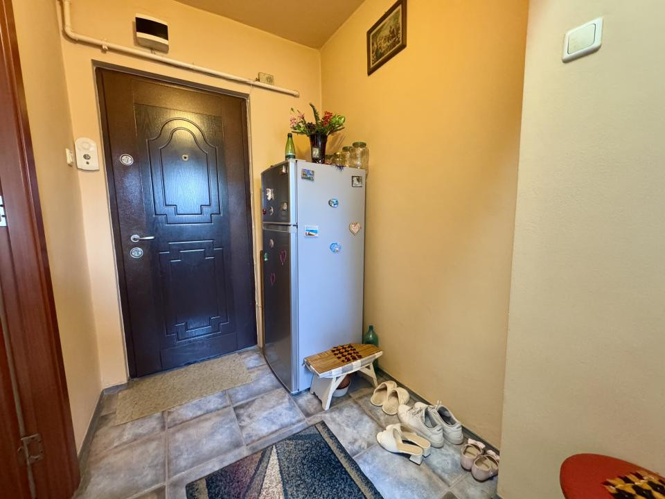 Investiție! Apartament 2 camere, etaj intermediar, zona Academiei de Muzică
