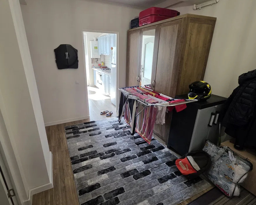Apartament cu 2 camere, 39 mp, etaj intermediar, zona Terra