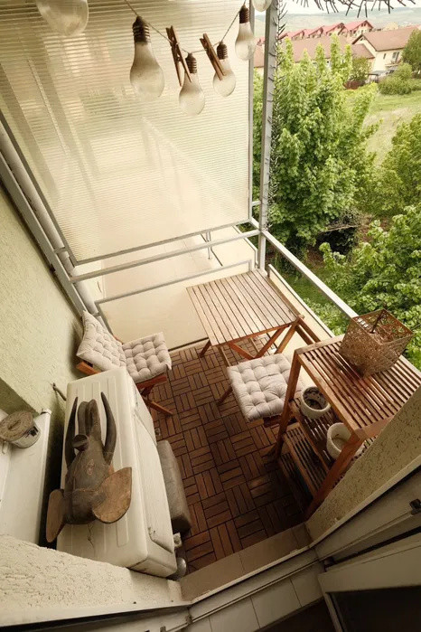 Apartament cu 2 camere, parcare, etaj intermediar, zona Eroilor