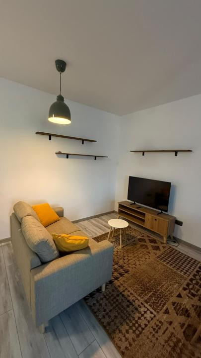 Apartament de închiriat, 2 camere, PET Friendly, parcare, zona Teilor