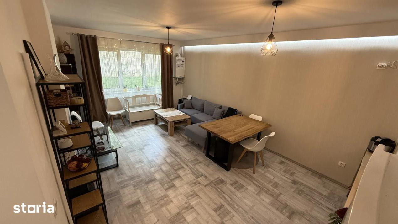 Apartament cu 2 camere, 46 mp, balcon, zona Valea Garbaului