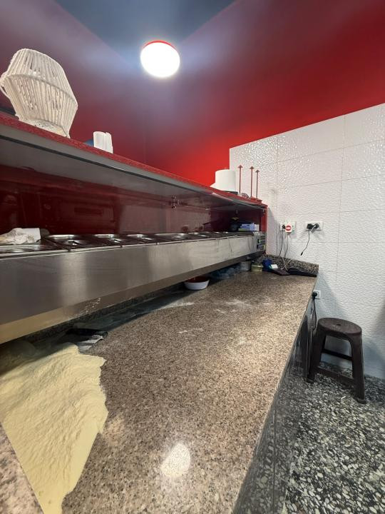 De Inchiriat, Spatiu comercial, 25mp, Alimentatie Publica, Zona Pta Unirii