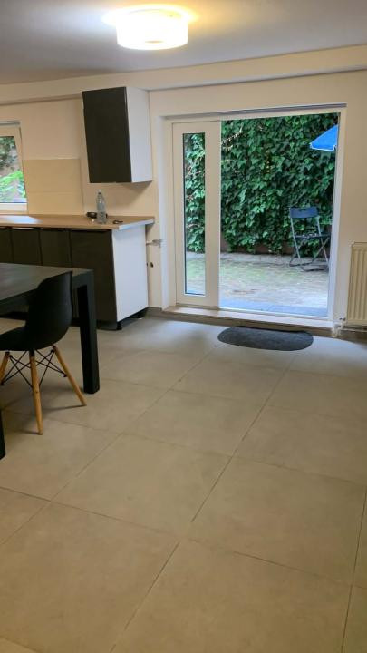 Apartament cu 3 camere,gradina,parcare,zona Campului-Manastur