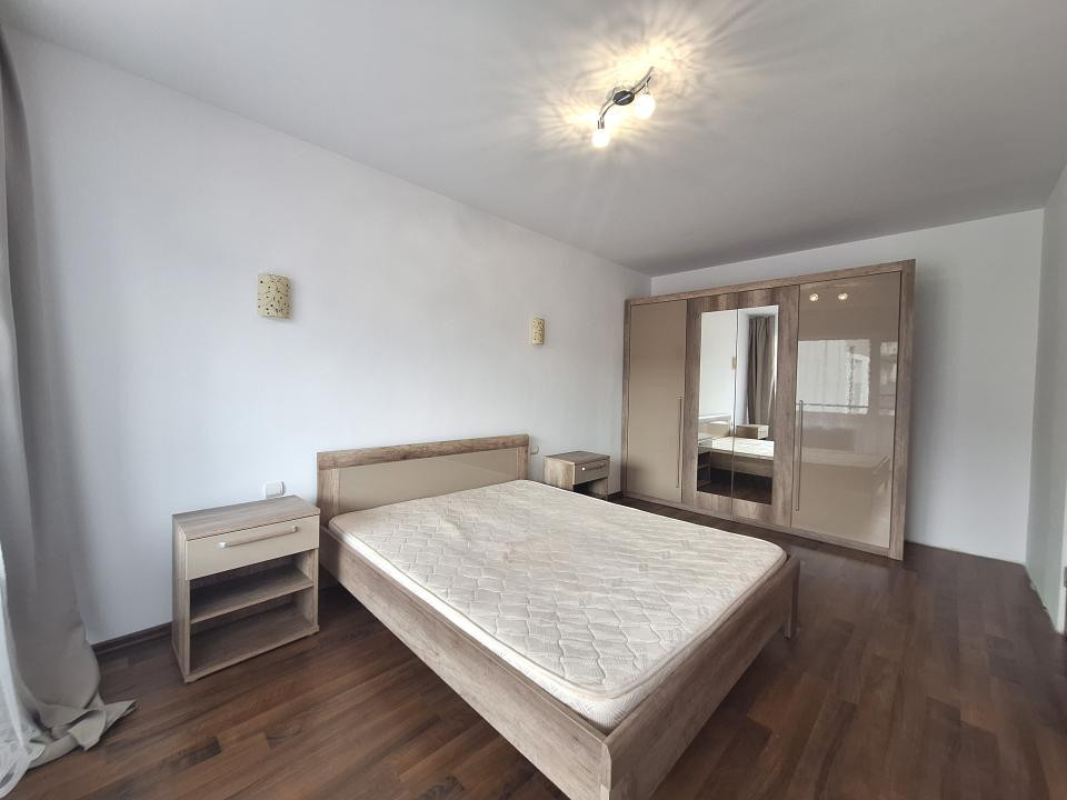 Apartament cu 3 camere, 2 balcoane, 61,19 mp, zona Terra