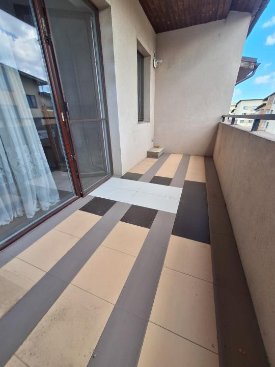 Apartament cu 3 camere, 2 balcoane, 61,19 mp, zona Terra