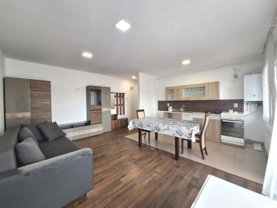 Apartament cu 3 camere, 2 balcoane, 61,19 mp, zona Terra