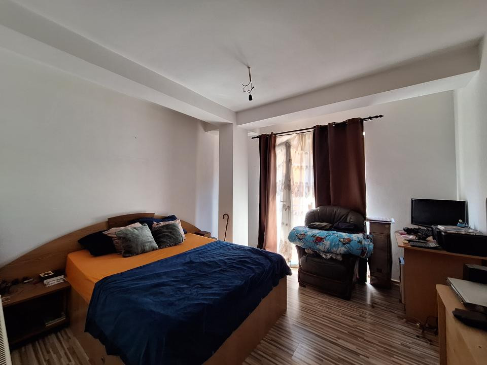 Apartament cu 2 camere, 46 mp, etajul 1, zona Stejarului