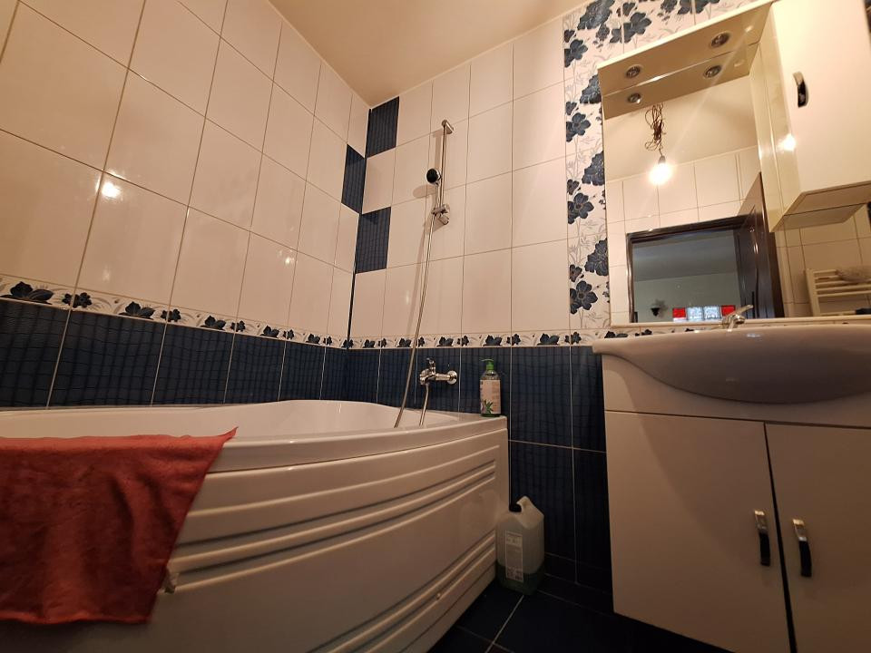 Apartament cu 2 camere, 46 mp, etajul 1, zona Stejarului