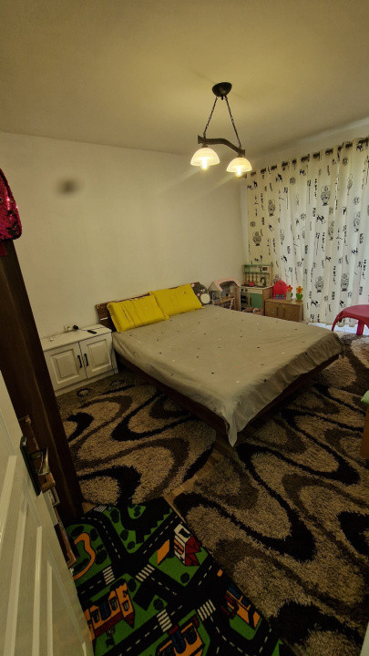 Apartament de 2 camere, 54 mp, finisat, Zona Porii