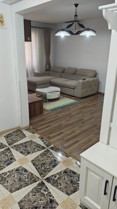 Apartament de 2 camere, 56 mp, finisat, Zona Porii