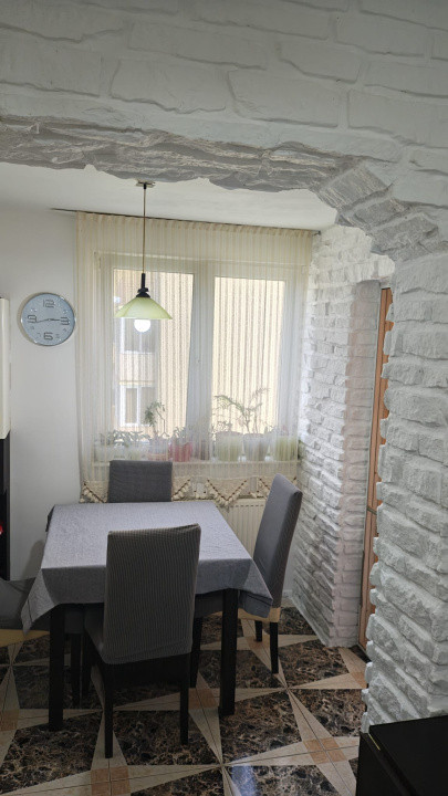 Apartament de 2 camere, 56 mp, finisat, Zona Porii