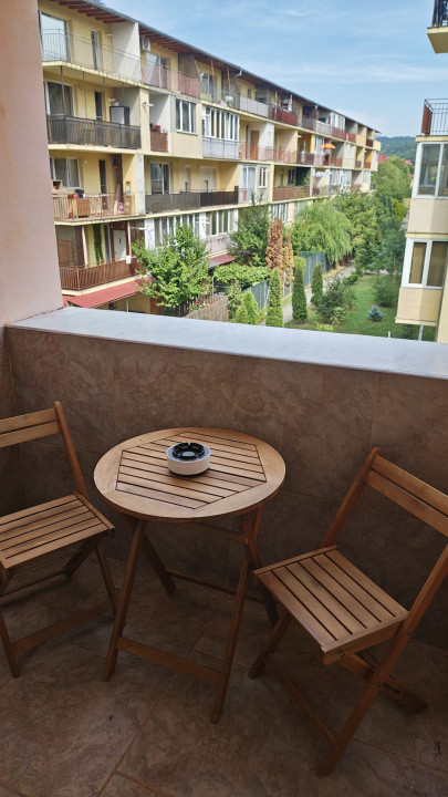 Apartament de 2 camere, 56 mp, finisat, Zona Porii