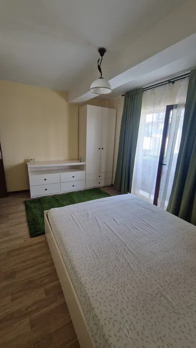Apartament cu 2 camere, etajul 1, parcare, zona Terra