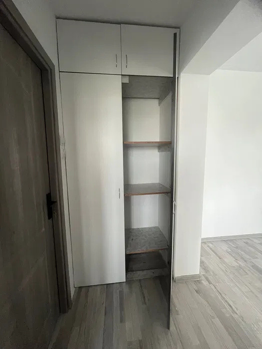 Apartment 3 camere, 60 mp, recent renovat, zona Semicentrala