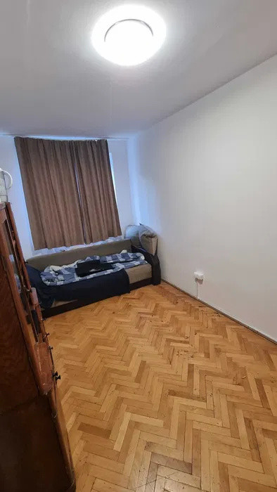 Apartament 3 camere, semidecomandat, 61 mp + balcon, Gheorgheni