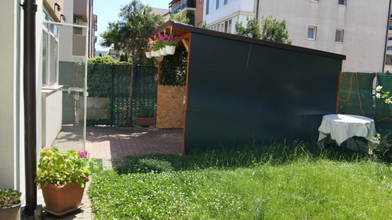 Apartamnet cu 3 camere,gradinaa si parcare inclusa,zona Eroilor