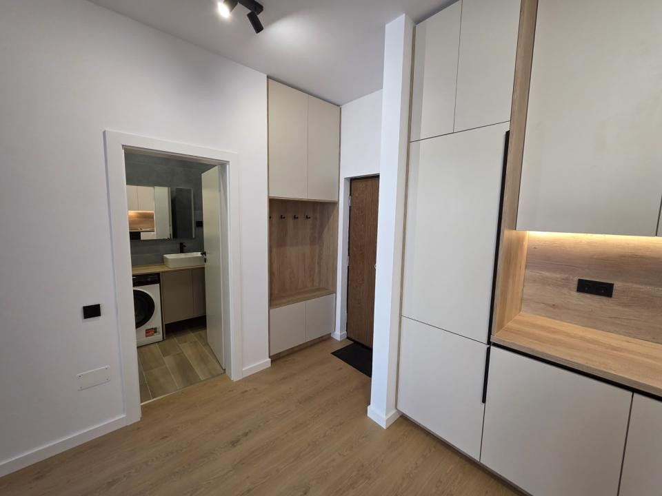 Apartament de 2 camere,45 mp, Ultramodern,Mobilat/Utilat, Zona Eroilor