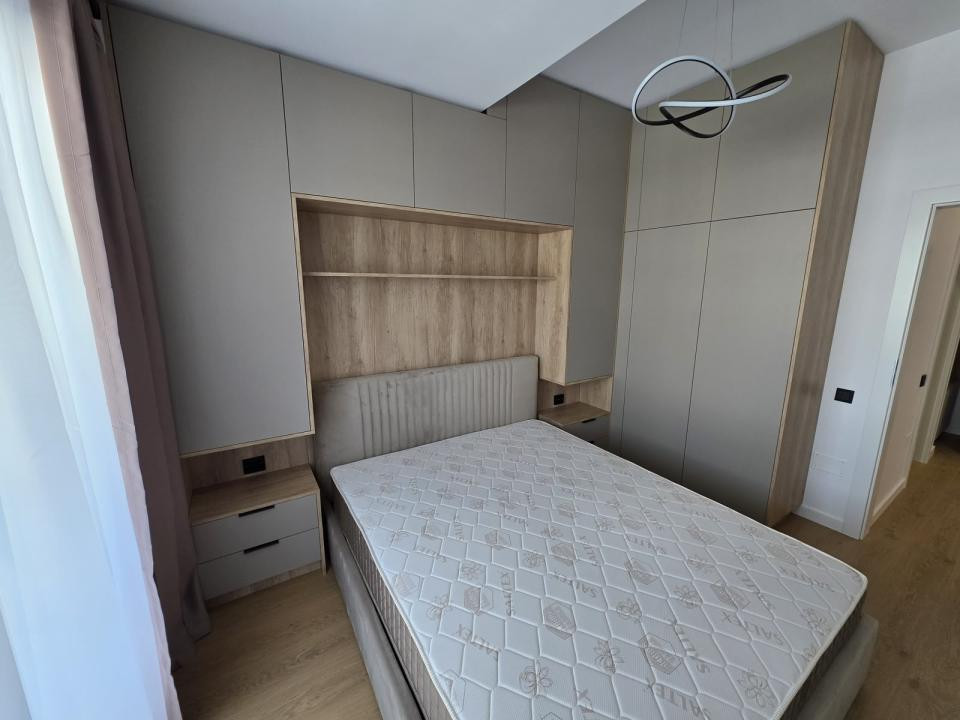 Apartament de 2 camere,45 mp, Ultramodern,Mobilat/Utilat, Zona Eroilor