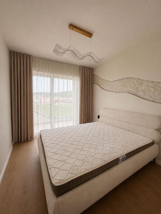 Apartament de 2 camere,45 mp, Ultramodern,Mobilat/Utilat, Zona Eroilor
