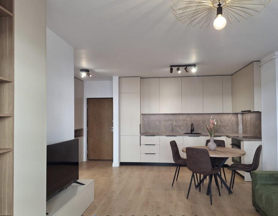 Apartament de 2 camere,45 mp, Ultramodern,Mobilat/Utilat, Zona Eroilor