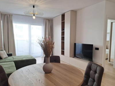 Apartament de 2 camere,45 mp, Ultramodern,Mobilat/Utilat, Zona Eroilor