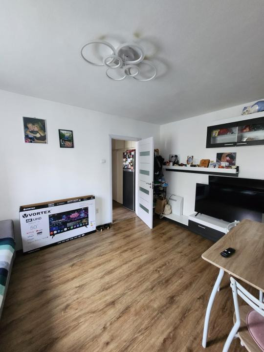 Apartament 3 camere, 45 mp, Etaj intermediar, Manastur,Bucegi