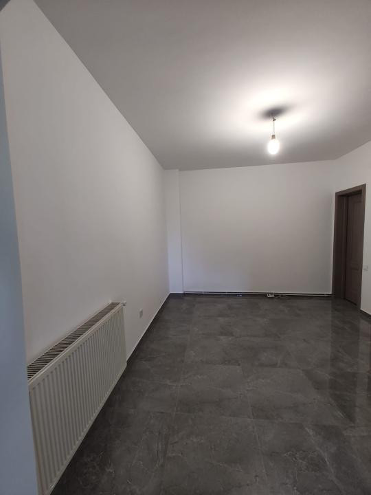 Spațiu birouri, 7 camere, curte, garaj, panouri fotovoltaice, Parcul Armătura