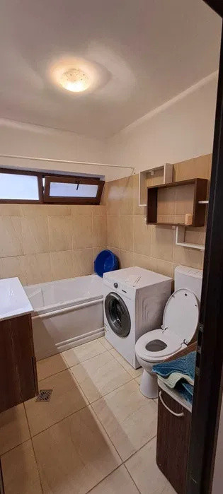 Apartament cu 2 camere, 46 mp, 2 balcoane, zona Parcului Poligon