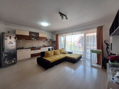 Apartament cu 2 camere, 45mp, 2 balcoane, zona Parcului Poligon