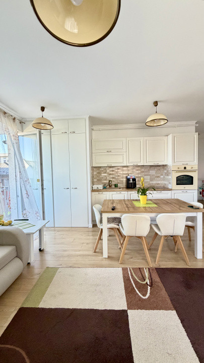 Apartament de 55 mp utili,etaj 1,bloc nou ,zona Terra