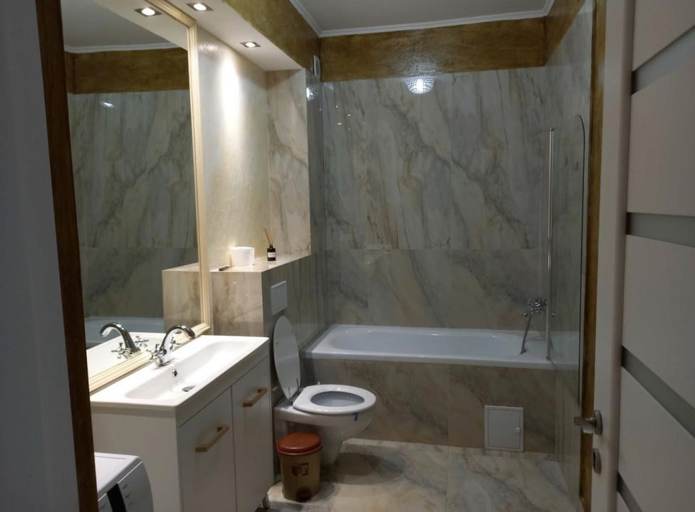 Apartament de 42 mp parcare subterana,bloc cu lift,zona Abatorului