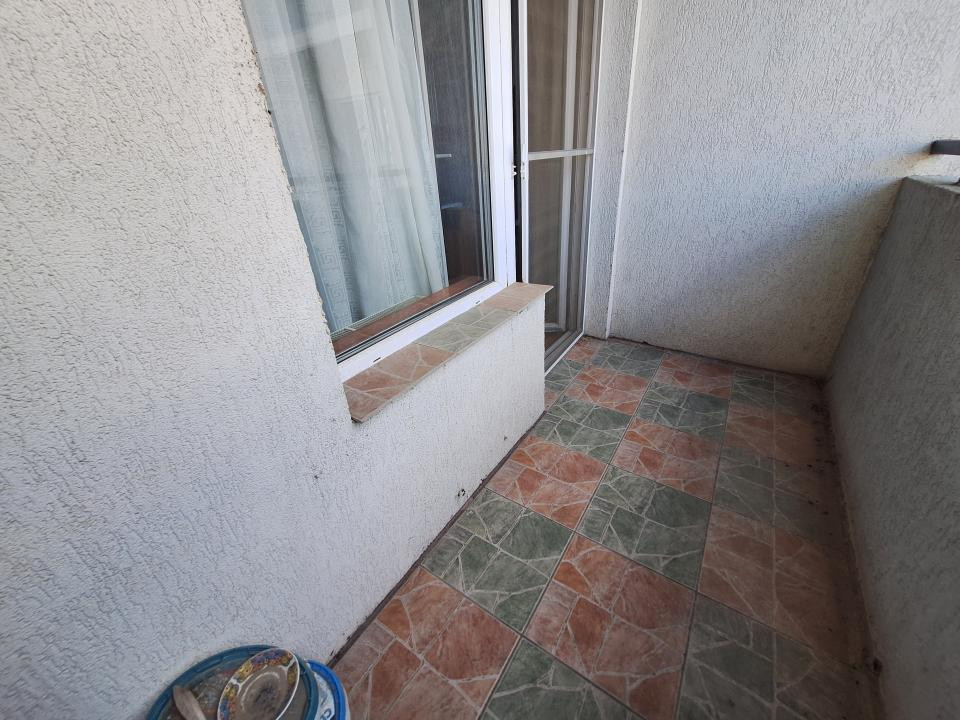 Apartament decomandat, etajul 1, zona KIK