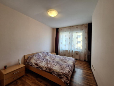 Apartament decomandat, etajul 1, zona KIK