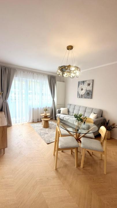 Apartament Ultramodern, de 3 camere, etaj intermediar, zona Terra